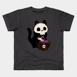 Black Cat Halloween Kids T-Shirt